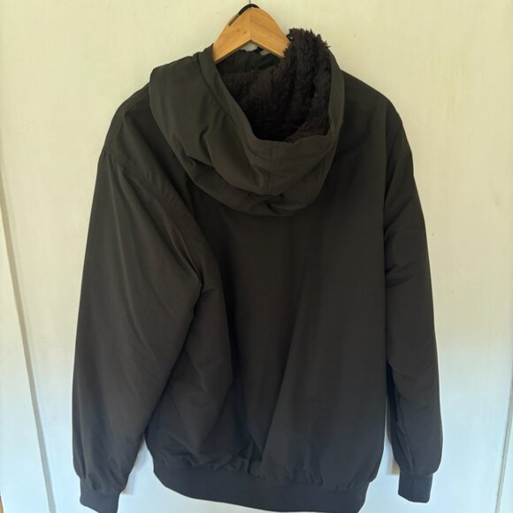 Never worn - Patagonia Men's Lined Isthmus Hoody - Ink black, black interior - Picture 4 of 7
